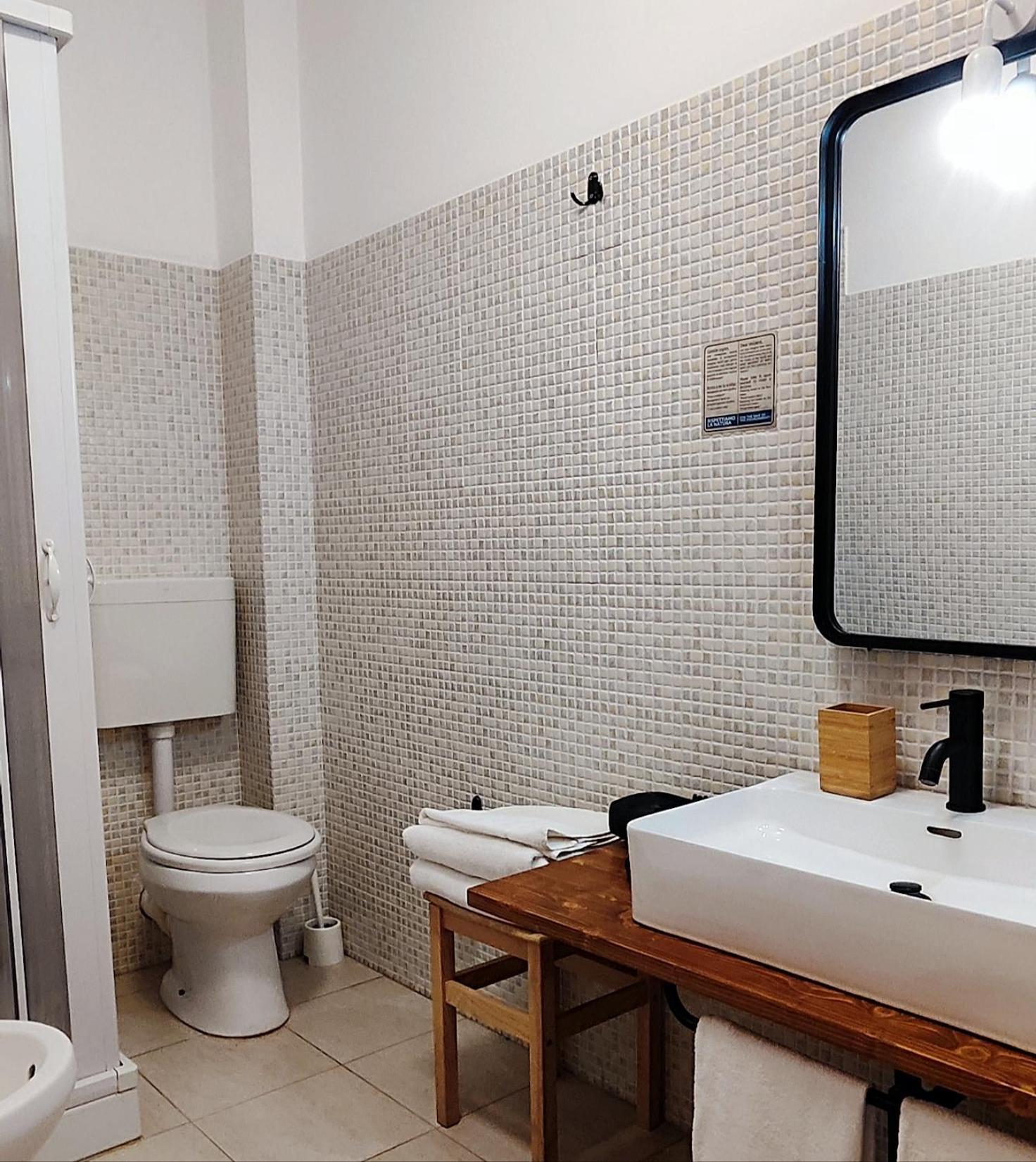 Bed & Breakfast Tiziana カステッランマーレ・デル・ゴルフォ エクステリア 写真